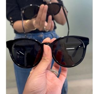 YSL BLACK ROUND SUNGLASSES- SLM25K-30002244005